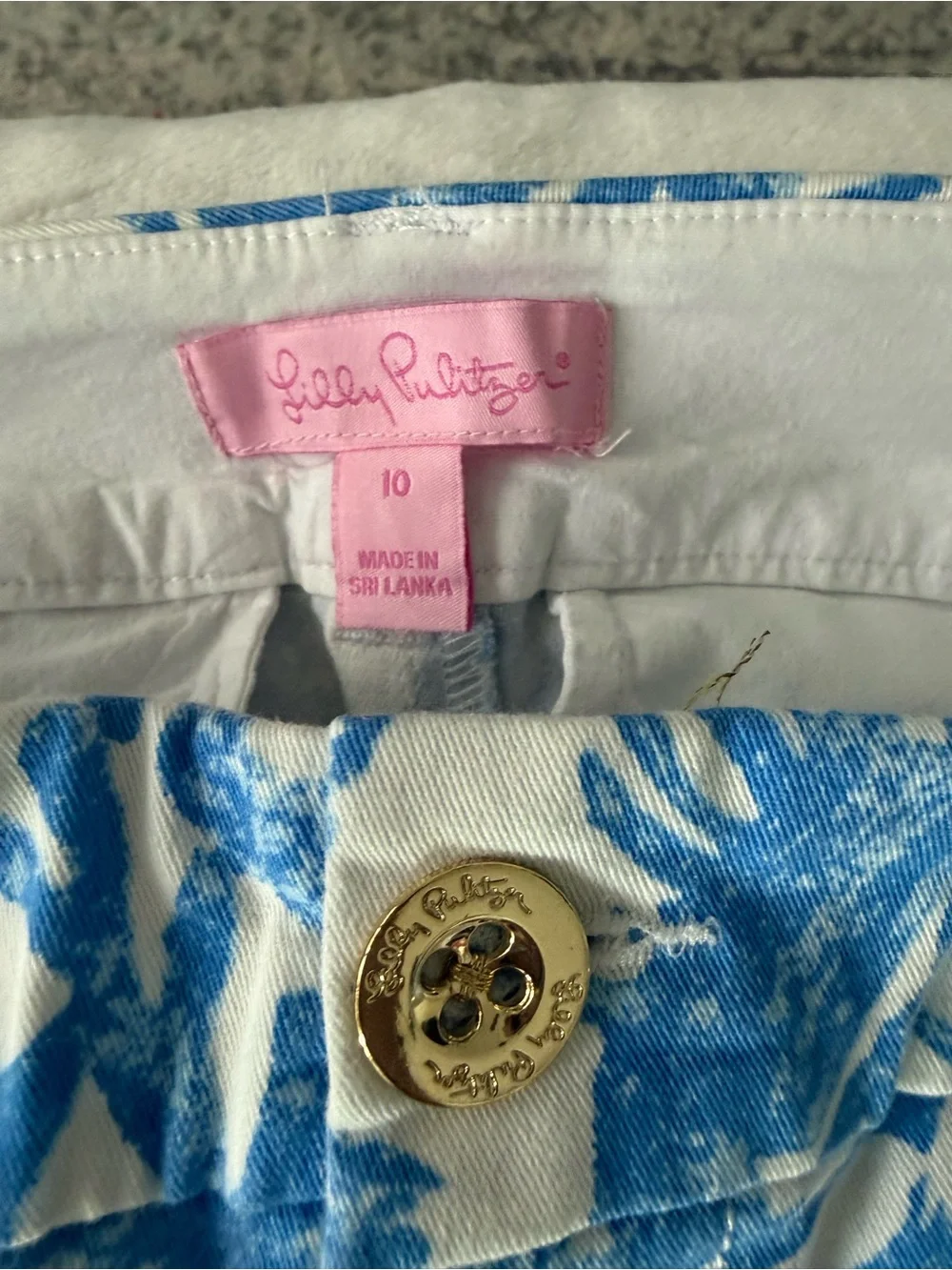Lilly Pulitzer Sadie Stretch Crop Chino pants in a blue and white Size 10 E01